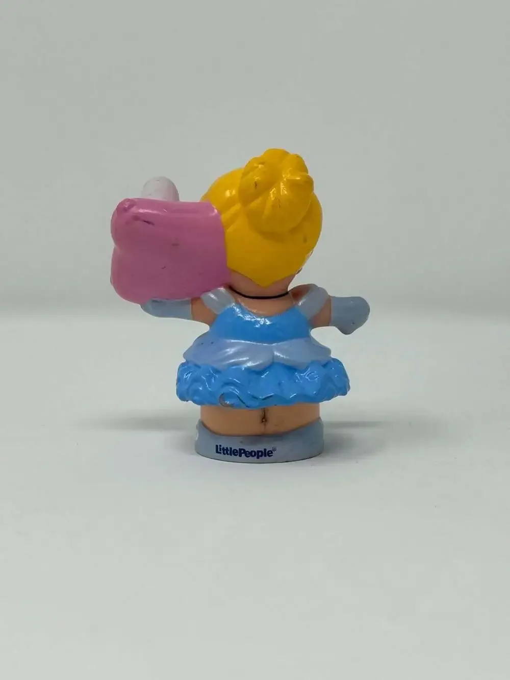 Fisher-Price Little People Disney Princess Cinderella Figure with Slipper drl52